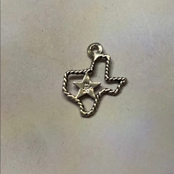James Avery, Retired sterling silver charm - Picture 2 of 7